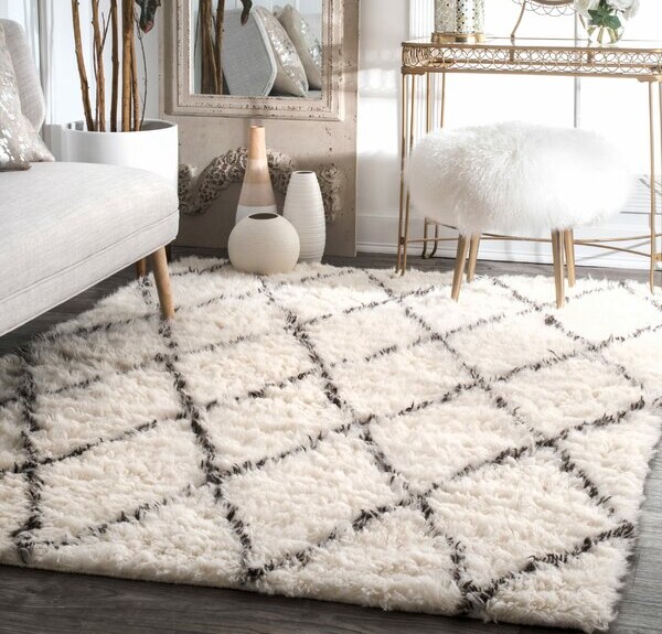 Handmade Shag Wool Beige Carpet 600x575 